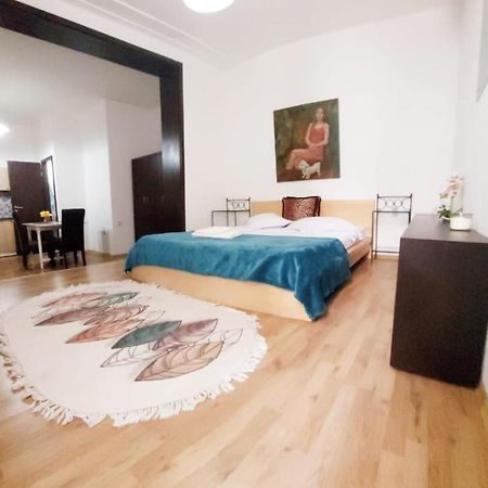 Happy Accomodation Bucureşti Eksteriør bilde