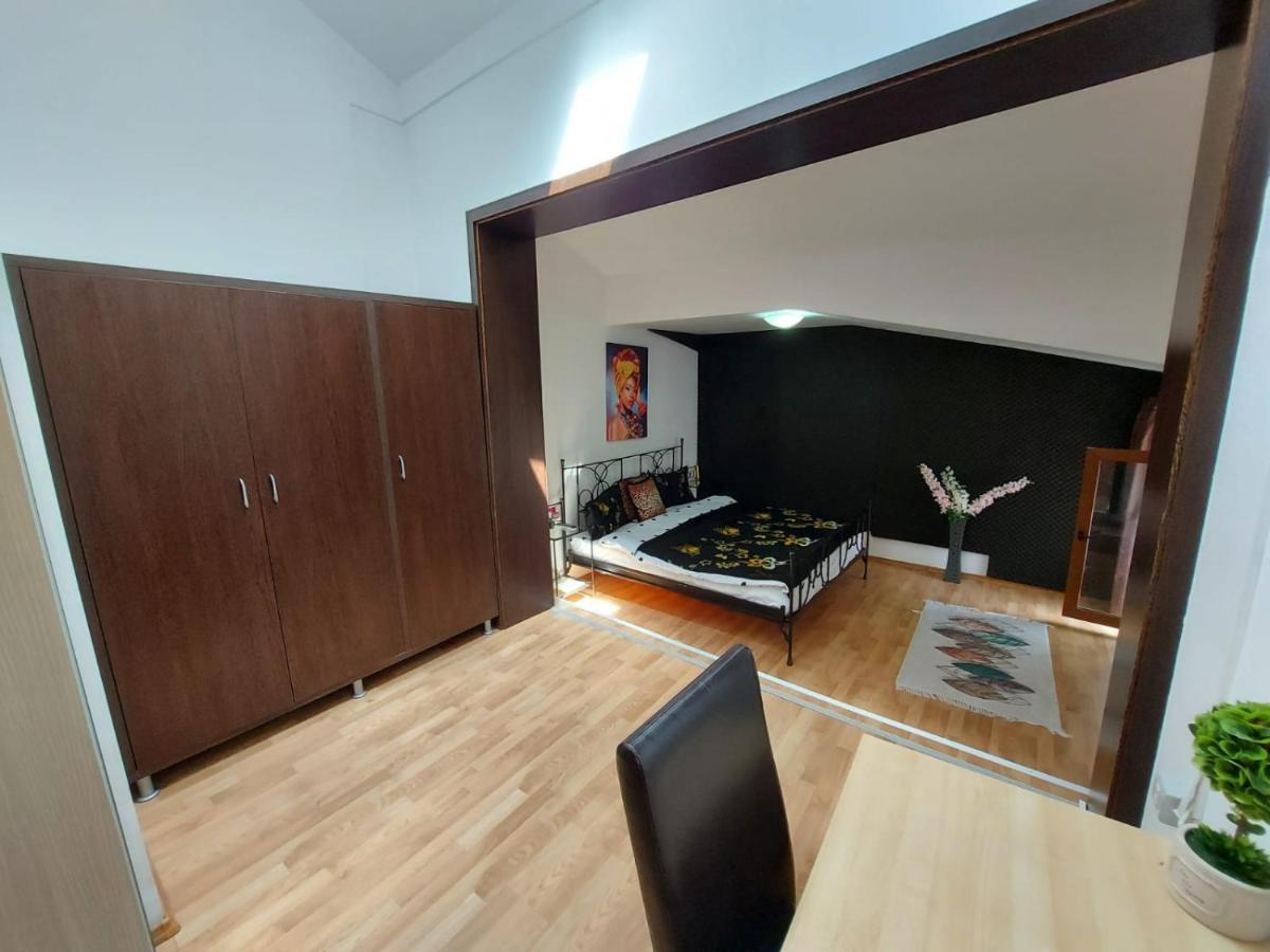 Happy Accomodation Bucureşti Eksteriør bilde